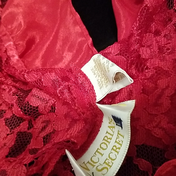 Victoria’s Secret Red 90's Gold Label Vintage Lace Teddy Satin Ruffle Bodysuit - Picture 7 of 16